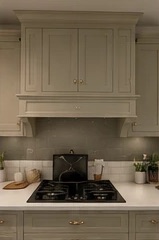 Shaker style cooker hood